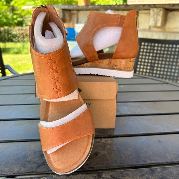 Ankle strap sandal cute - Picture 2 of 2